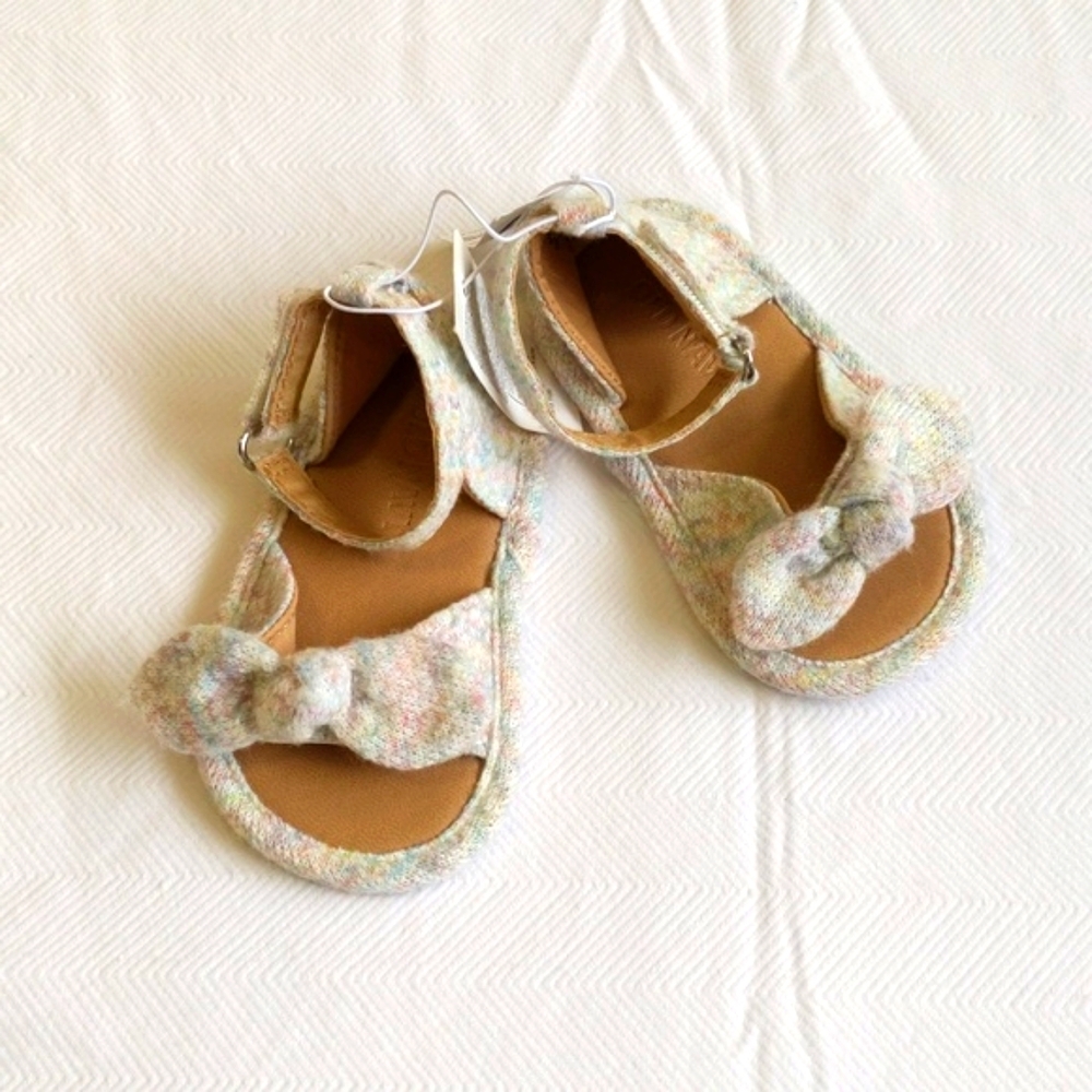 NEW old navy pastel multi knit bow sandals with velcro closure 6-12 months baby